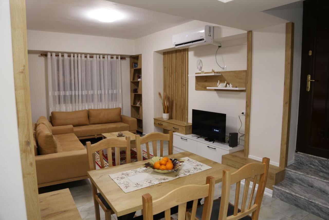 Modern Marvel Apartment Krujë Exterior foto